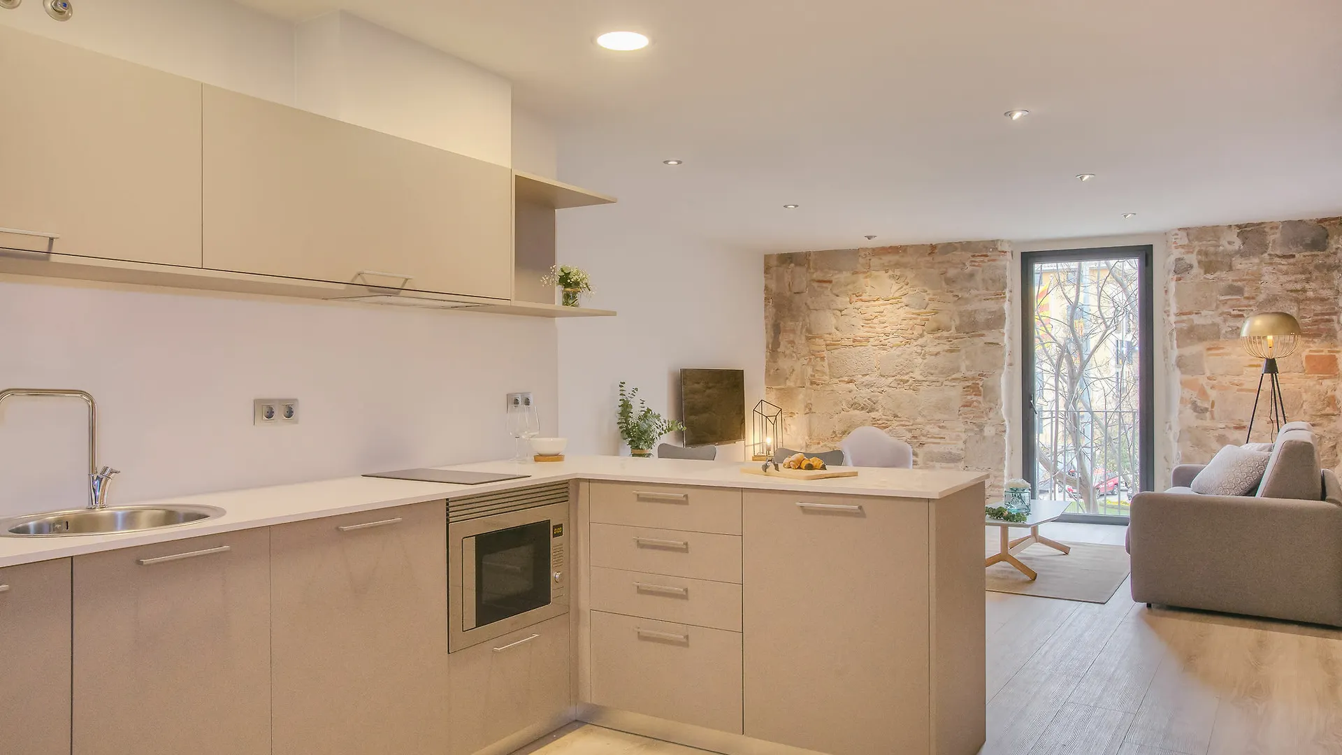 Flateli Exclusivos Placa Catalunya Χιρόνα