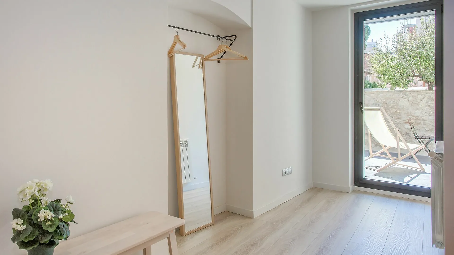 Flateli Exclusivos Placa Catalunya Χιρόνα